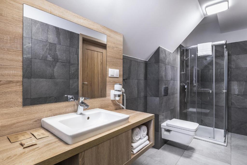 Apartamenty Karpacz - Łazienka w apartamencie w Karpaczu